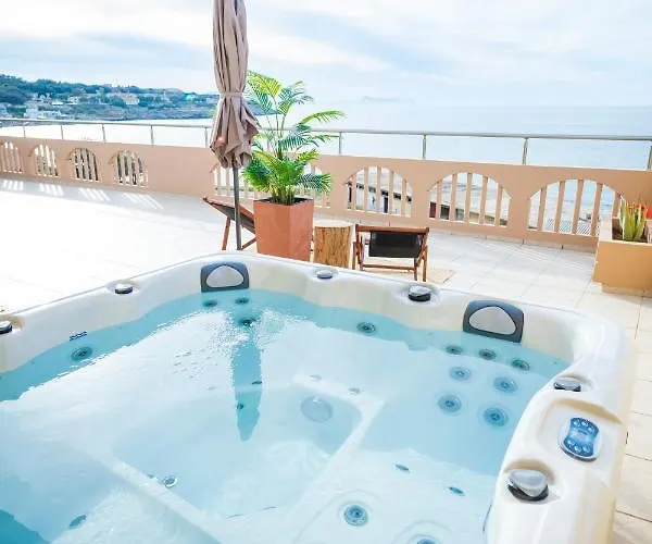 Thea - Rooftop Seaview Jacuzzi Retimno